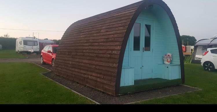 Meadow Glamping Carmarthen Exterior foto